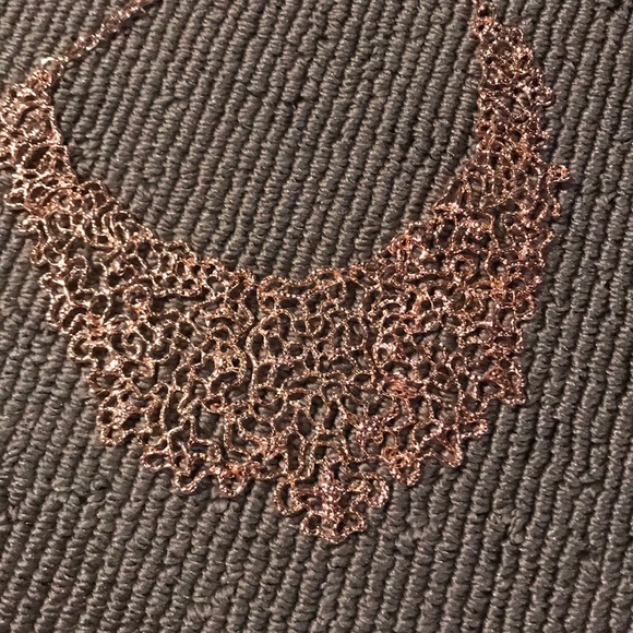 Gold necklace - Picture 2 of 3